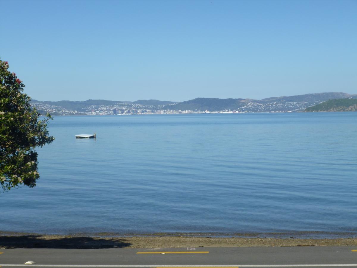 Bed and Breakfast Breakaway At York Bay Days Bay Экстерьер фото